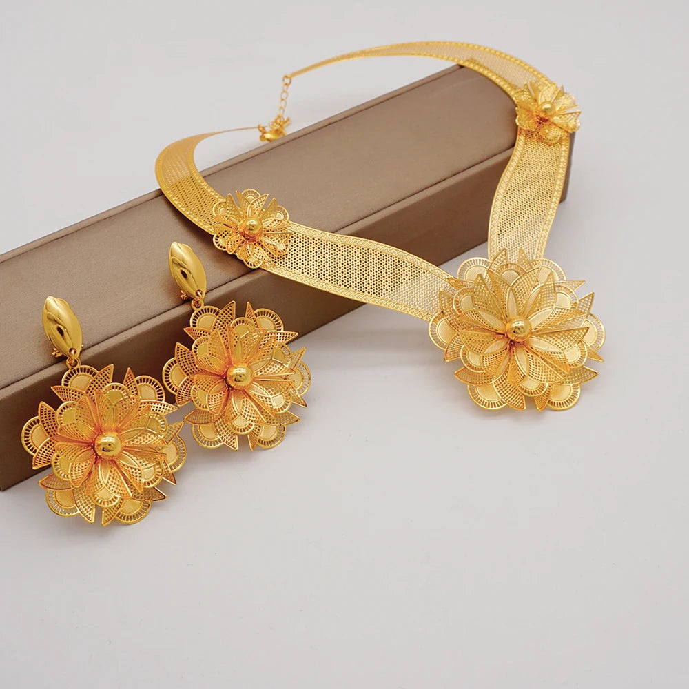 Gold Flower Set = Fashion Accessories