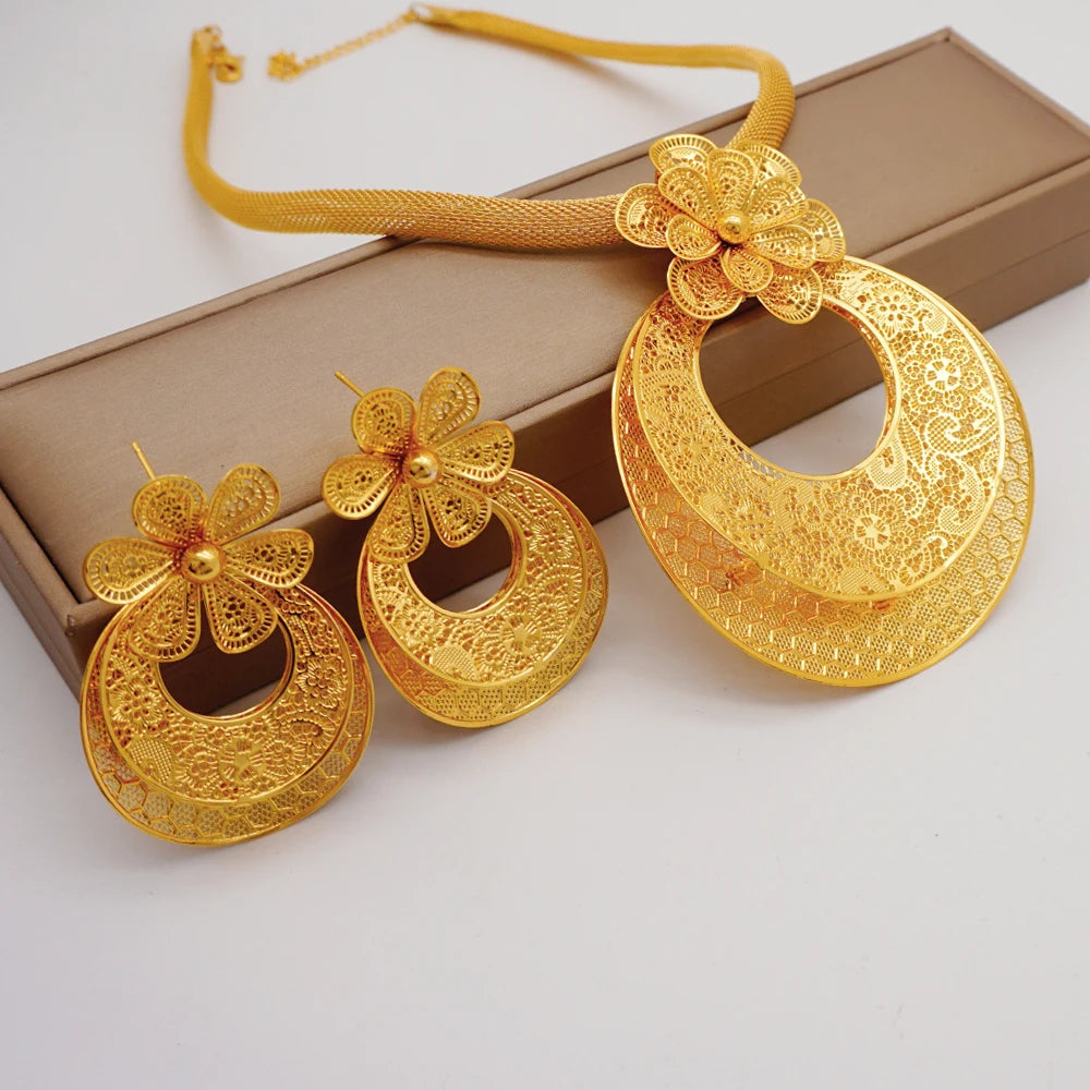 Gold Flower Set = Fashion Accessories