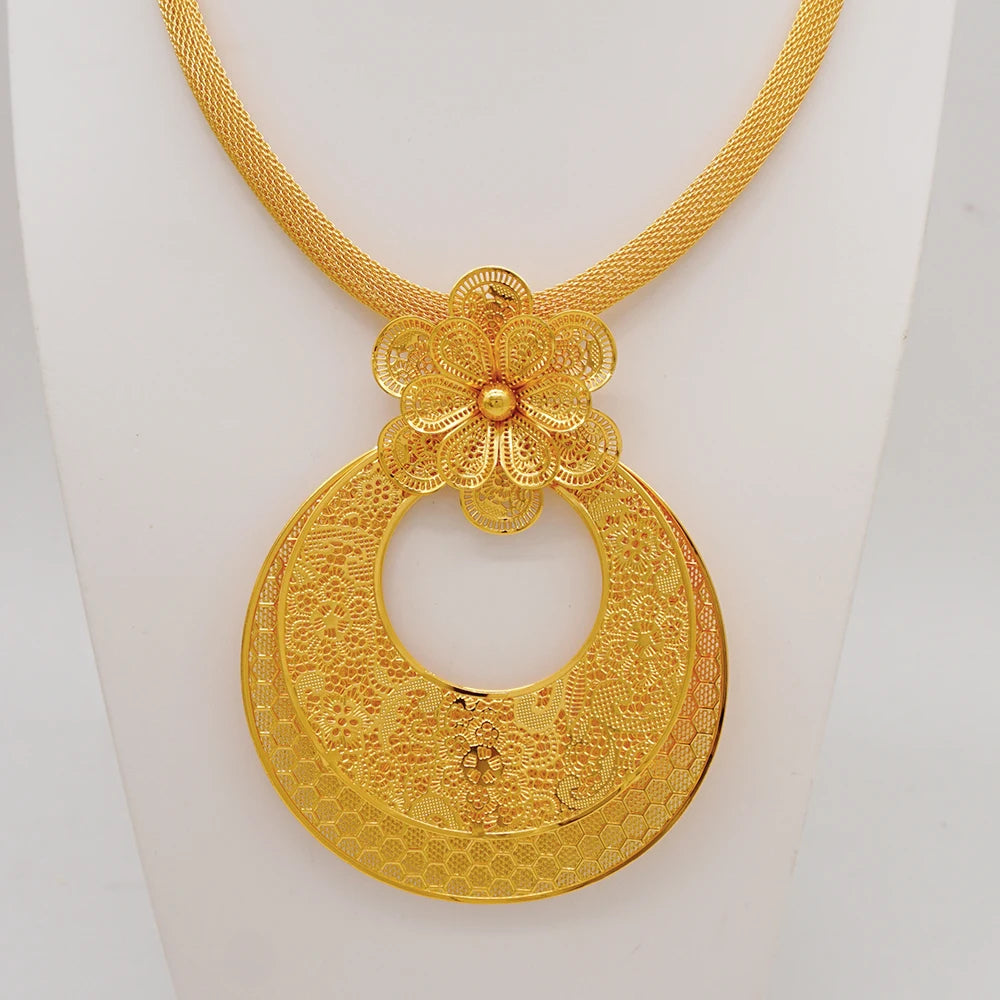 Gold Flower Set = Fashion Accessories