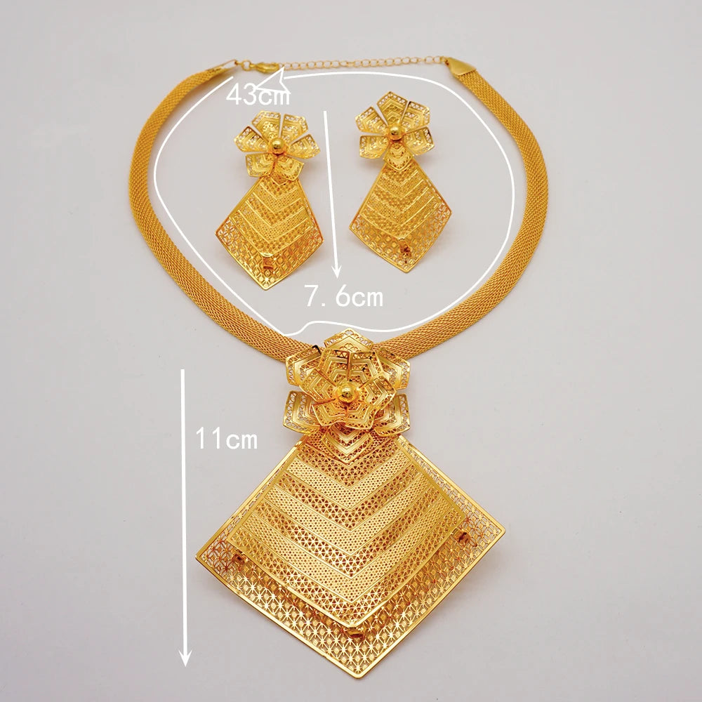 Gold Flower Set = Fashion Accessories