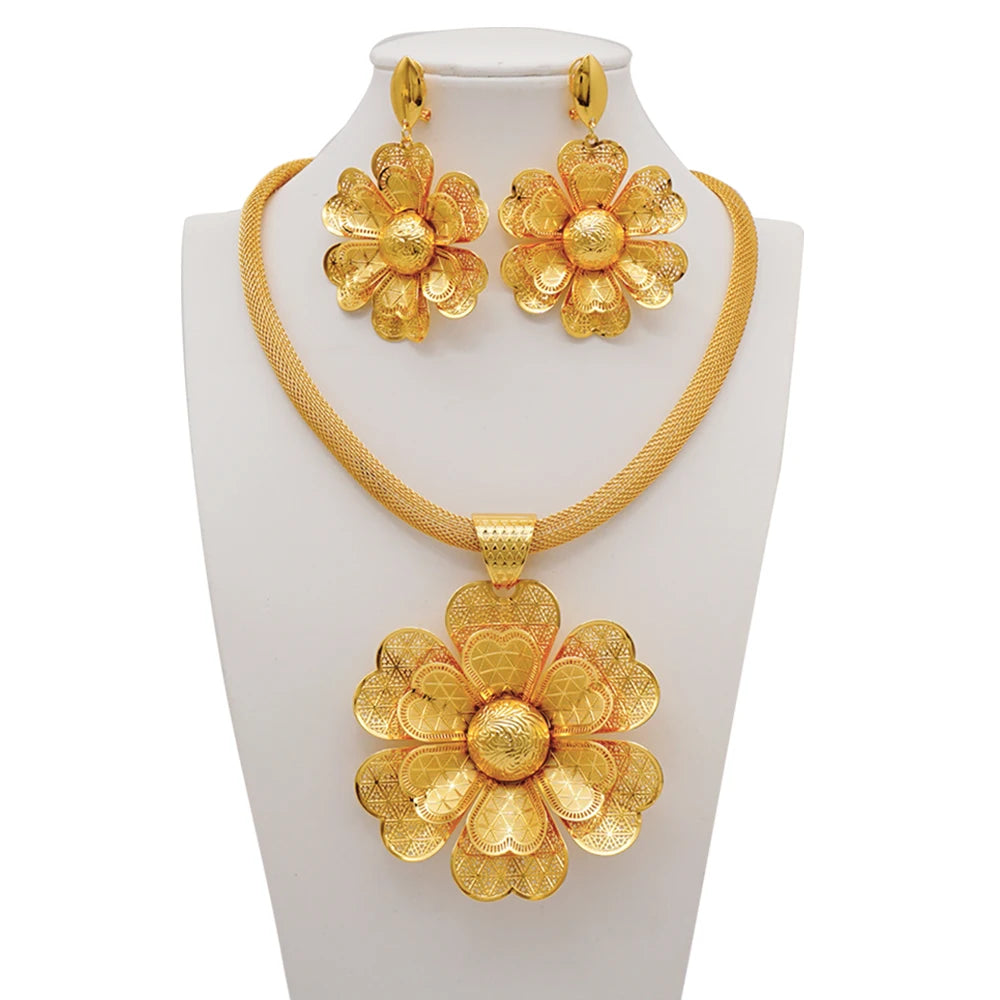 Gold Flower Set = Fashion Accessories