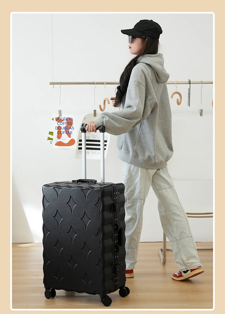 24/26/28 Inch Fashion Suitcase Large capacity Multifunctional Pull Rod Luggage 20 inch Charging Boarding Password Trolley Case